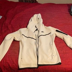 Nike tech fleece zip up hoodie